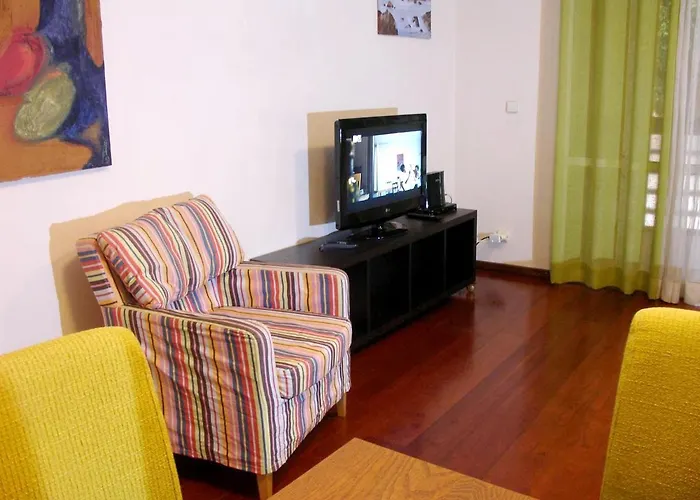 Cosy In - 70 M² - Mountain View 아파트 푼샬